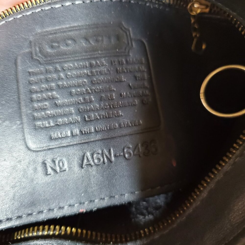 Vintage Coach Bleeker Bucket Bag 90s Dark Blue - Picture 12 of 13